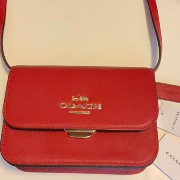 Authentic Coach Red Shoulder/Crossbody Bag - Picture 11 of 16